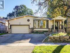42 GATEHEAD ROAD Toronto Ontario, M2J 2P5