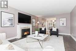 18 TETBURY CRESCENT | Toronto Ontario | Slide Image Three