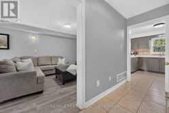 47 MILLOY PLACE | Aurora Ontario | Slide Image Nine