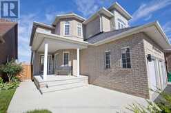 58 COLLINGWOOD AVENUE | Brampton Ontario | Slide Image Four
