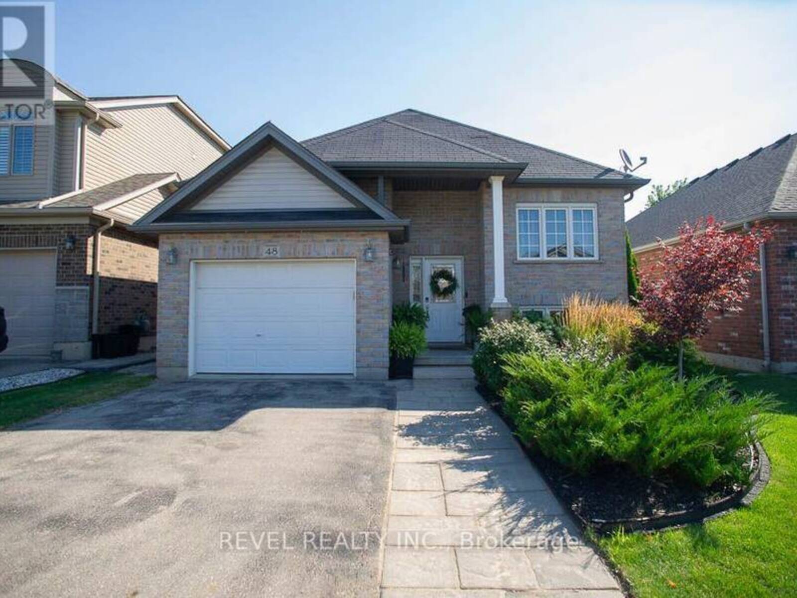 48 NIGHTINGALE DRIVE, Brantford, Ontario N3T 0G3