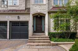 94 MUNRO BOULEVARD | Toronto Ontario | Slide Image Two