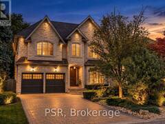 94 MUNRO BOULEVARD Toronto Ontario, M2P 1C4