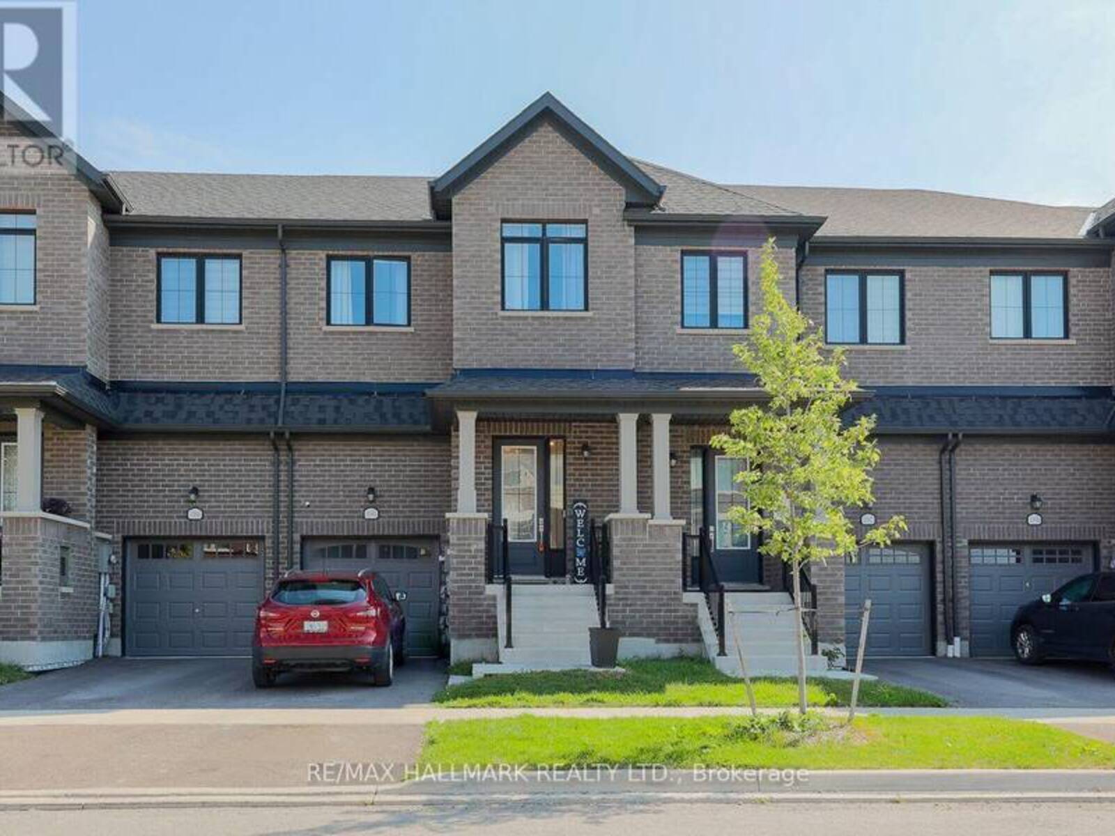 1090 LOCKIE DRIVE, Oshawa, Ontario L1L 0R9