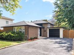 184 LAVEROCK AVENUE Richmond Hill Ontario, L4C 4K3
