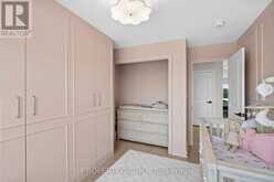556 NEW ENGLAND COURT | Newmarket Ontario | Slide Image Thirty