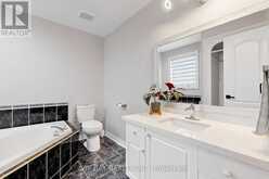 77 AMBERVIEW DRIVE | Georgina Ontario | Slide Image Twenty-three