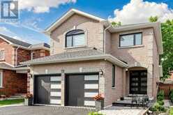 77 AMBERVIEW DRIVE | Georgina Ontario | Slide Image Two