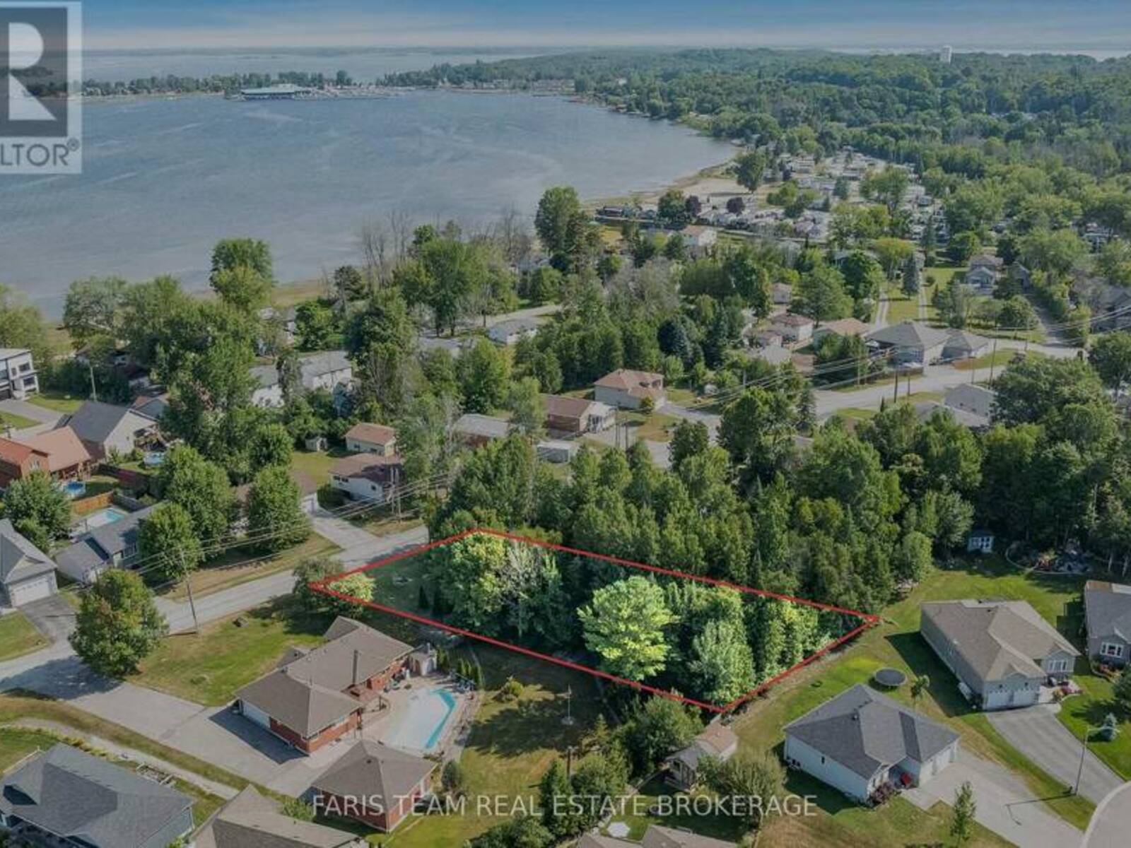 19 BOURGEOIS BEACH ROAD, Tay, Ontario L0K 2A0