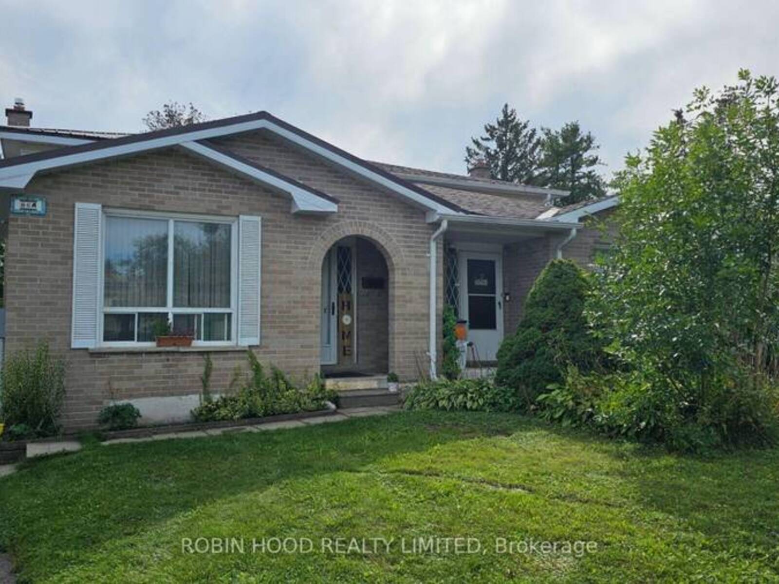 1 - 86A BERNICK DRIVE, Barrie, Ontario L4M 2V6