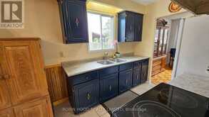 1 - 86A BERNICK DRIVE | Barrie Ontario | Slide Image Six