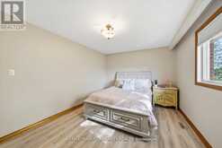 35 SUNVALE DRIVE | Toronto Ontario | Slide Image Seventeen