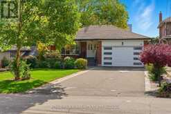 35 SUNVALE DRIVE | Toronto Ontario | Slide Image Four