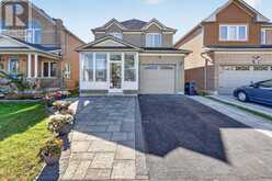 23 SEASONS DRIVE | Toronto Ontario | Slide Image Two