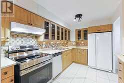 502 - 1 ROYAL ORCHARD BOULEVARD | Markham Ontario | Slide Image Twelve