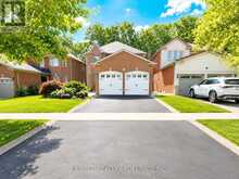 76 LARRATT LANE | Richmond Hill Ontario | Slide Image One