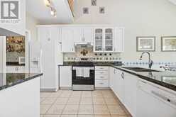 15 WOODLAND TRAIL COURT | Vaughan Ontario | Slide Image Thirteen