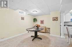 15 WOODLAND TRAIL COURT | Vaughan Ontario | Slide Image Thirty-four