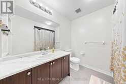 216 - 3865 MAJOR MACKENZIE DRIVE W | Vaughan Ontario | Slide Image Sixteen