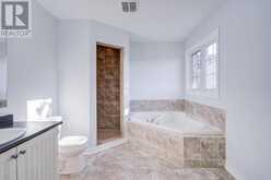 146 ART WEST AVENUE | Newmarket Ontario | Slide Image Thirty