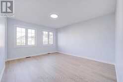 146 ART WEST AVENUE | Newmarket Ontario | Slide Image Thirty-six
