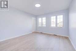 146 ART WEST AVENUE | Newmarket Ontario | Slide Image Thirty-seven