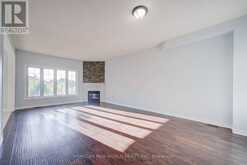 146 ART WEST AVENUE | Newmarket Ontario | Slide Image Eight