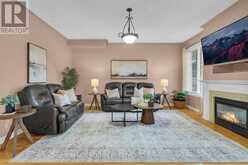 27 BLACKBIRD CRESCENT | Richmond Hill Ontario | Slide Image Eight
