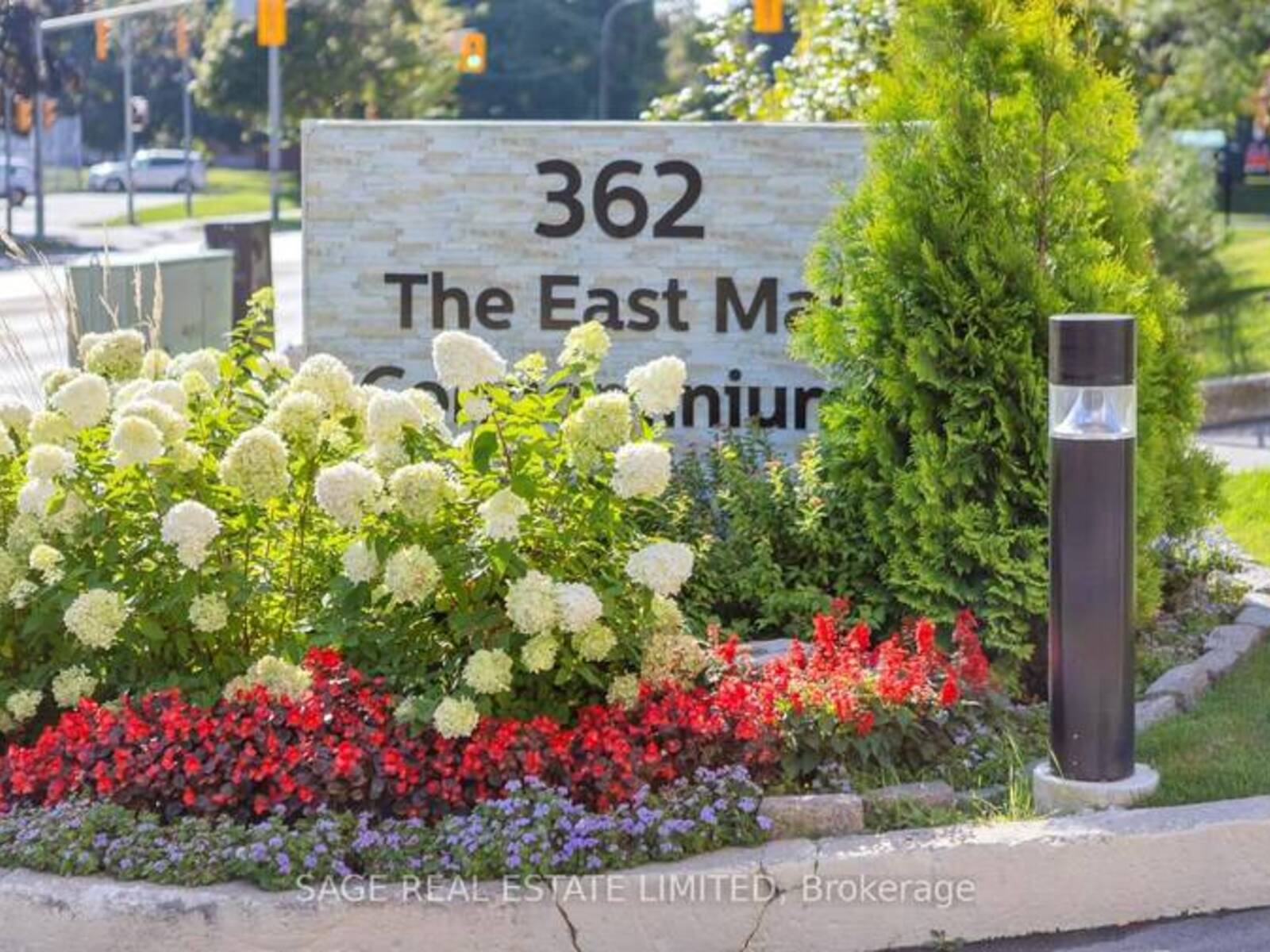 1006 - 362 THE EAST MALL, Toronto, Ontario M9B 6C4