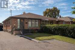1633 CORAM CRESCENT | Mississauga Ontario | Slide Image Two