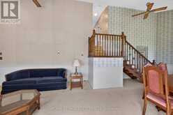 1619 SNAKE ROAD | Burlington Ontario | Slide Image Seventeen