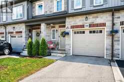 30 CLELAND AVENUE | Hamilton Ontario | Slide Image Three