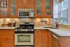 46 BLANDFORD STREET | Toronto Ontario | Slide Image Eight
