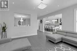 24 HYDRANGEA HOLLOW | East Gwillimbury Ontario | Slide Image Fifteen