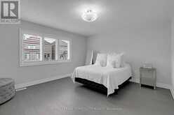 24 HYDRANGEA HOLLOW | East Gwillimbury Ontario | Slide Image Sixteen