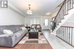 285 GILBERT AVENUE | Toronto Ontario | Slide Image Eight