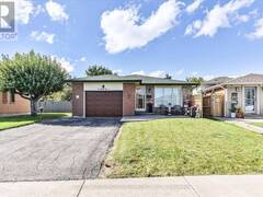 3661 KEENAN CRESCENT Mississauga Ontario, L4T 3M1