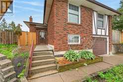 10 KRAFTY COURT | Hamilton Ontario | Slide Image Four