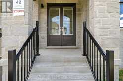 2 GEORGE ELLIS DRIVE | Georgina Ontario | Slide Image Five