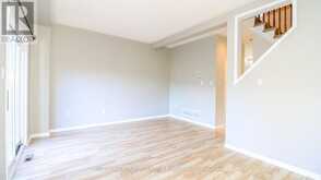 15 BRUCE CRESCENT | Barrie Ontario | Slide Image Thirteen