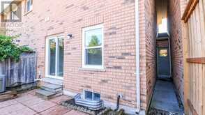 15 BRUCE CRESCENT | Barrie Ontario | Slide Image Forty-one