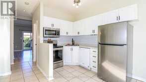 15 BRUCE CRESCENT | Barrie Ontario | Slide Image Six