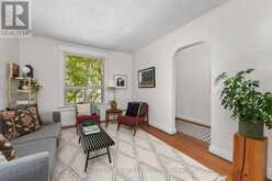 130 WEST LODGE AVENUE | Toronto Ontario | Slide Image Seven