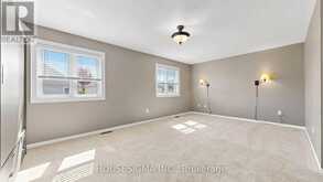 32 WILLOUGHBY WAY | Halton Hills Ontario | Slide Image Eighteen