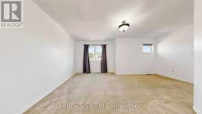 32 WILLOUGHBY WAY | Halton Hills Ontario | Slide Image Thirty
