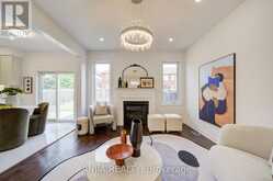 9 MIMOSA STREET | Markham Ontario | Slide Image Seventeen