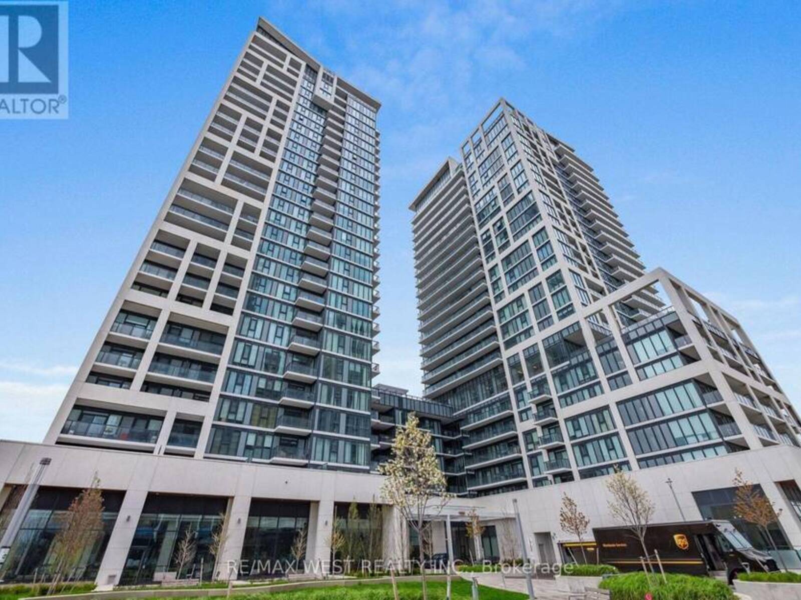 1019 - 9000 JANE STREET, Vaughan, Ontario L4K 0M6