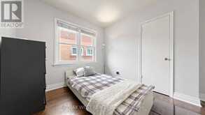 32 ALLONSIUS DRIVE | Toronto Ontario | Slide Image Nineteen