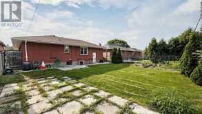 32 ALLONSIUS DRIVE | Toronto Ontario | Slide Image Thirty-nine