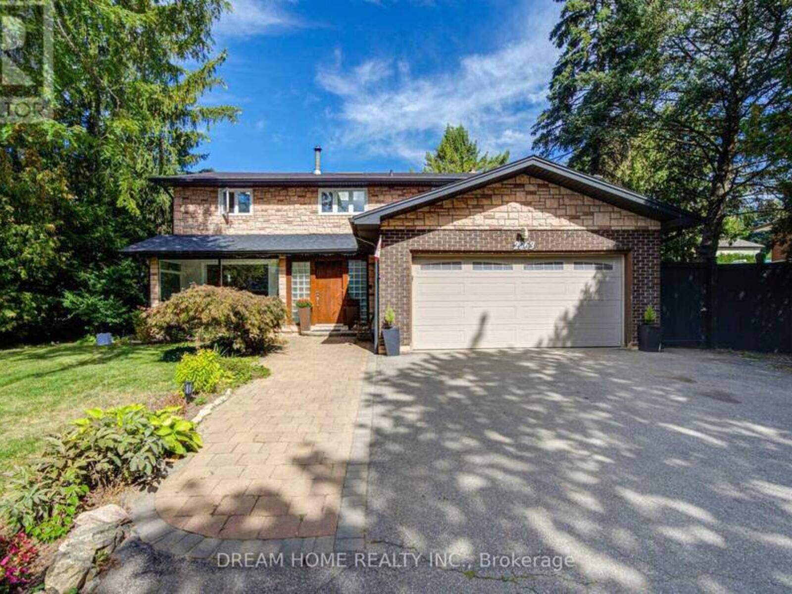 2263 TAYLOR'S ORCHARD, Mississauga, Ontario L5B 2T1